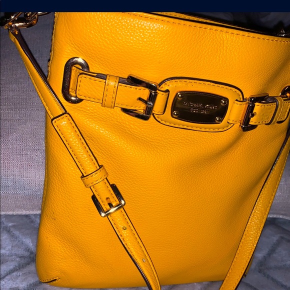 Michael Kors women crossbody bag - Picture 3 of 4